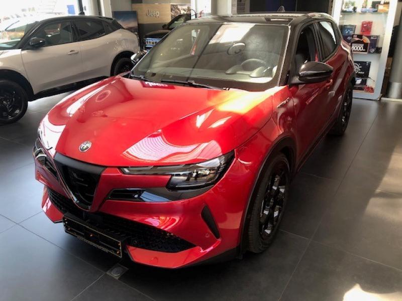 Alfa JUNIOR  SPECIALE 1,2 Benzin 145 PS Automatik-Getriebe