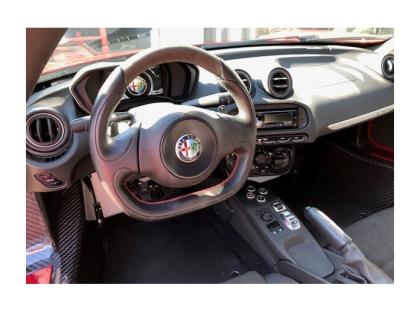 Alfa 4C Coupé 1750 TBi 240 PS TCT-Getriebe 