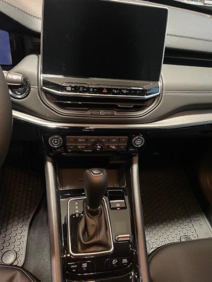 Jeep&nbsp;COMPASS&nbsp;SUMMIT 1,3 BENZIN + PLUGIN HYBRID 240 PS