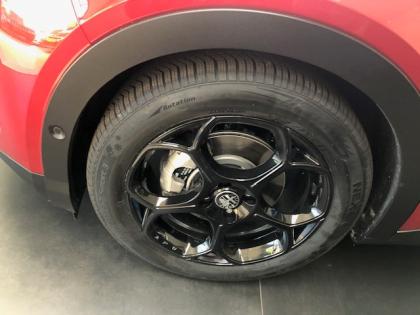 Alfa&nbsp;JUNIOR &nbsp;SPECIALE 1,2 Benzin 145 PS Automatik-Getriebe