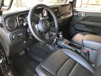 Jeep&nbsp;WRANGLER JL UNLIMITED 4-DOORS&nbsp;RUBICON 2,0 BENZIN 272 PS 4X4 AUTOMATIK