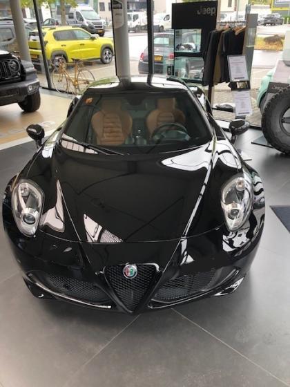 Alfa&nbsp;4C Edizione Speciale&nbsp;1,750 TBi essence 241 cv automatique